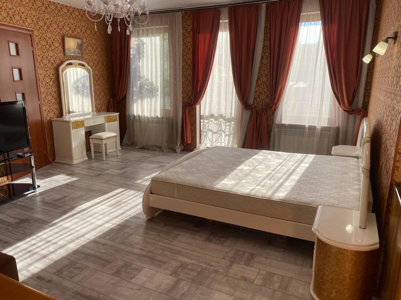 Valencia Hotel أوديسا المظهر الخارجي الصورة